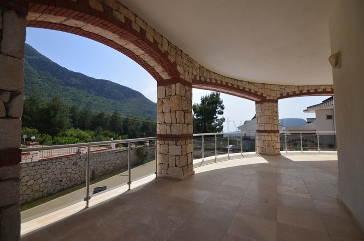 Большой дом для всей семьи в Оваджик, Фетхие