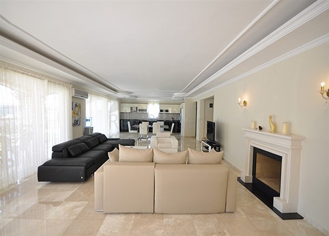 Большой дом для всей семьи в Оваджик, Фетхие