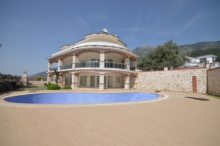 Большой дом для всей семьи в Оваджик, Фетхие