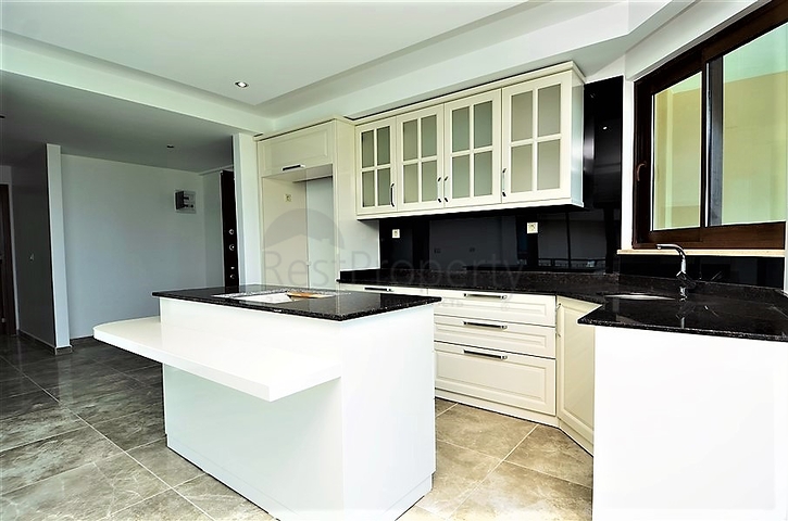 Апартаменты в современном комплексе Каргыджака