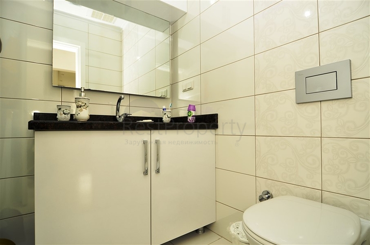 Просторные апартаменты в современном комплексе Махмутлара