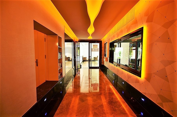 Просторные апартаменты в современном комплексе Махмутлара