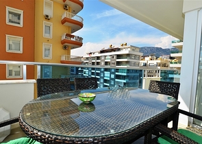 Просторные апартаменты в современном комплексе Махмутлара