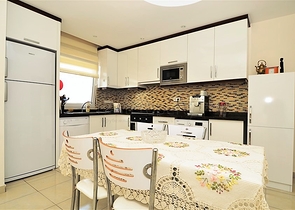 Просторные апартаменты в современном комплексе Махмутлара