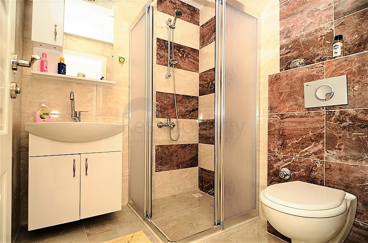 Просторные апартаменты в районе Тосмур