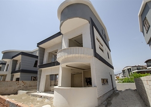 Виллы 5+1 с личным бассейном в Коньяалты Анталья