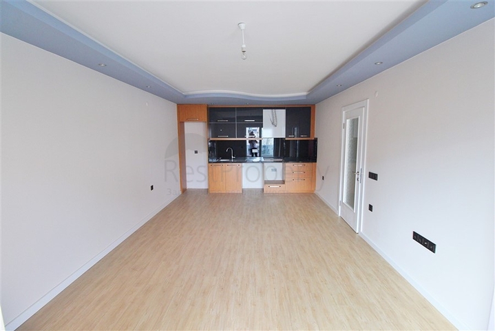 Абсолютно новая квартира 2+1 в Махмутлар