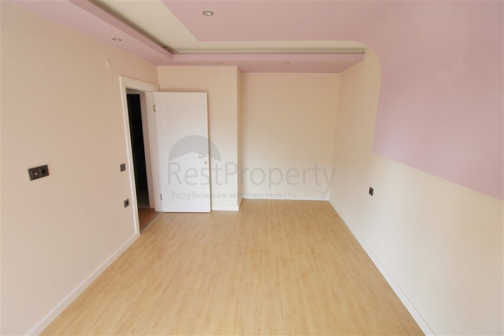 Абсолютно новая квартира 2+1 в Махмутлар