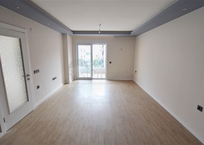 Абсолютно новая квартира 2+1 в Махмутлар