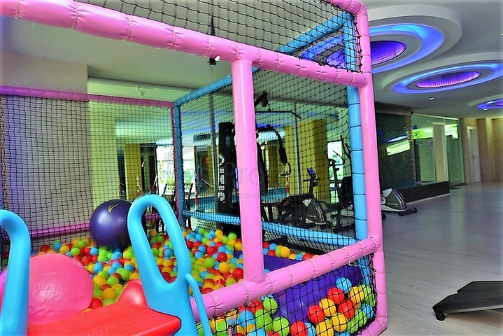 Квартира 2+1 для постоянного проживания и отдыха в Махмутларе