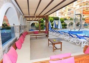 Квартира 2+1 для постоянного проживания и отдыха в Махмутларе