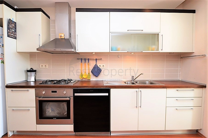 Квартира 2+1 с отдельной кухней в районе Махмутлар