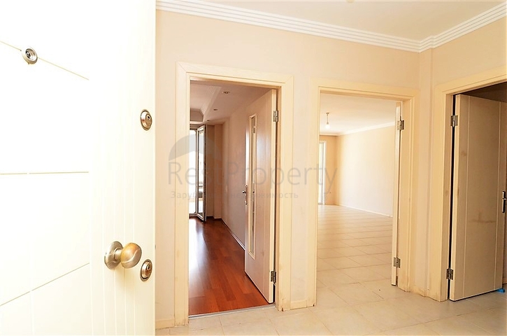 Квартира 2+1 с отдельной кухней в районе Махмутлар