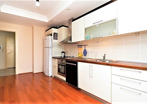 Квартира 2+1 с отдельной кухней в районе Махмутлар