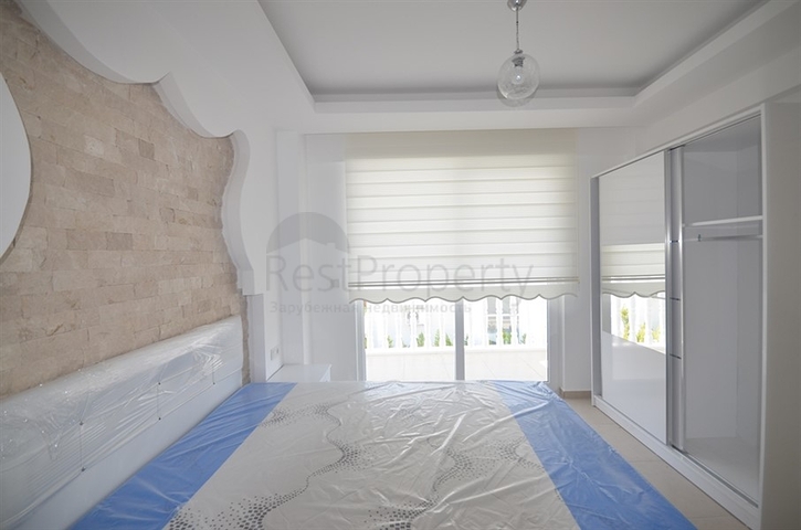 Трёхэтажная вилла в классическом стиле в Фетхие