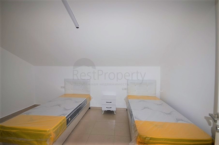 Трёхэтажная вилла в классическом стиле в Фетхие