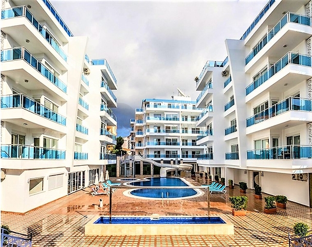 Квартира планировкой 1+1 рядом с песчаным пляжем