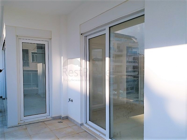 Квартира планировкой 1+1 рядом с песчаным пляжем