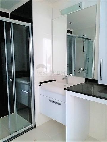 Квартира планировкой 1+1 рядом с песчаным пляжем