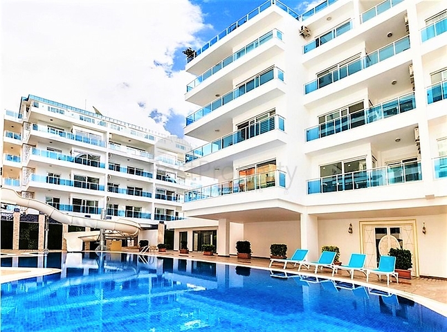 Квартира планировкой 1+1 рядом с песчаным пляжем