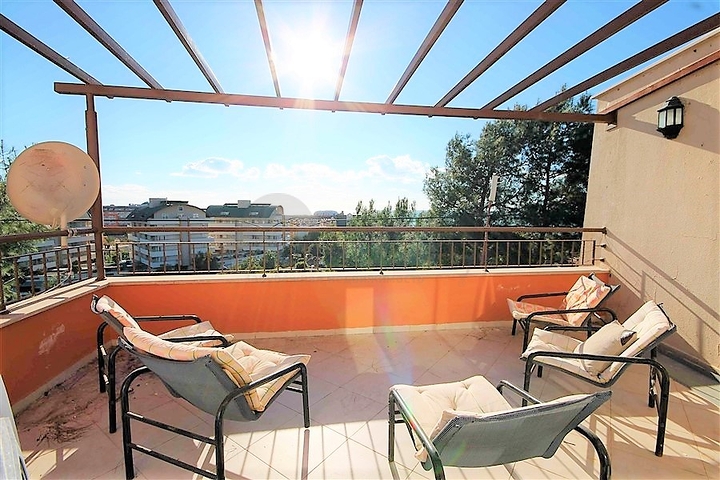 Четырехкомнатная квартира на Средиземноморском побережье