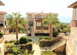 Четырехкомнатная квартира на Средиземноморском побережье