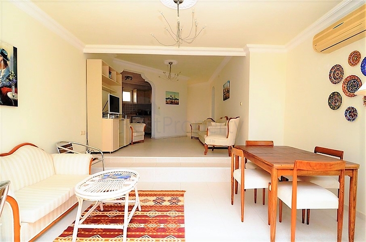 Квартира на первой линии с видом на лазурный берег