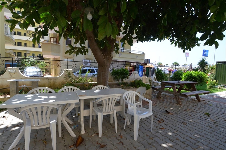 Квартира на первой линии с видом на лазурный берег