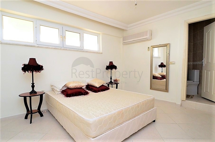 Квартира на первой линии с видом на лазурный берег