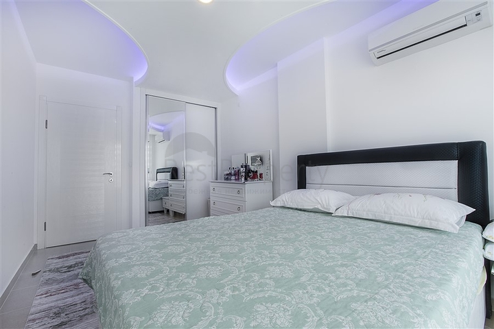 Новый комплекс у одного из лучших песчаных пляжей Алании