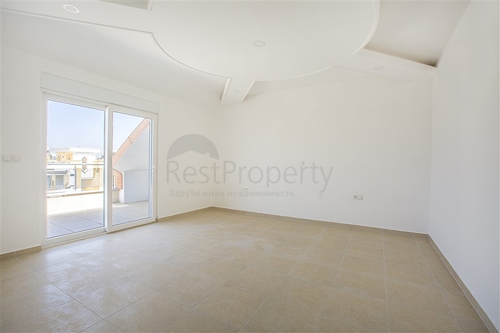 Новый комплекс у одного из лучших песчаных пляжей Алании