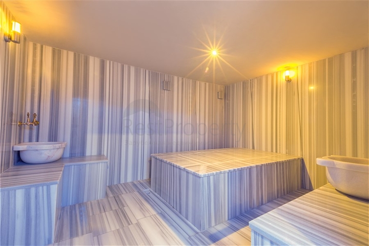 Новый комплекс у одного из лучших песчаных пляжей Алании