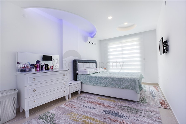 Новый комплекс у одного из лучших песчаных пляжей Алании