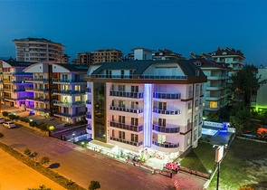 Новый комплекс у одного из лучших песчаных пляжей Алании