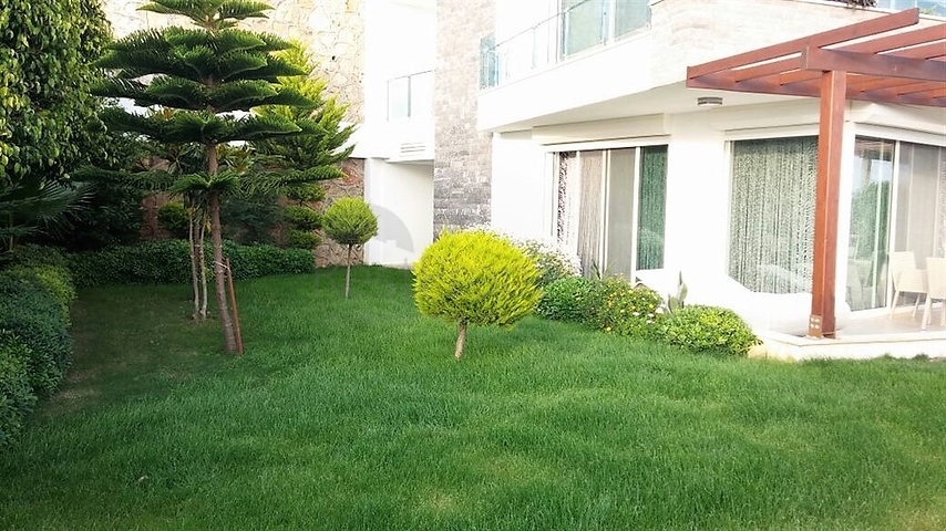 Роскошные апартаменты 1+1 в Конаклы