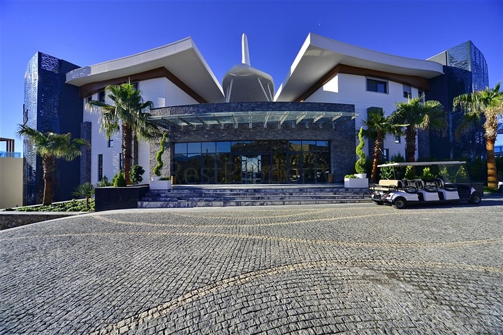 Роскошные апартаменты 1+1 в Конаклы