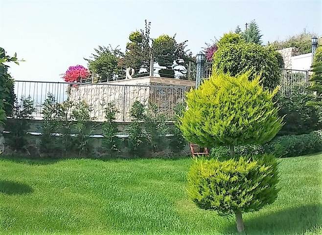 Роскошные апартаменты 1+1 в Конаклы