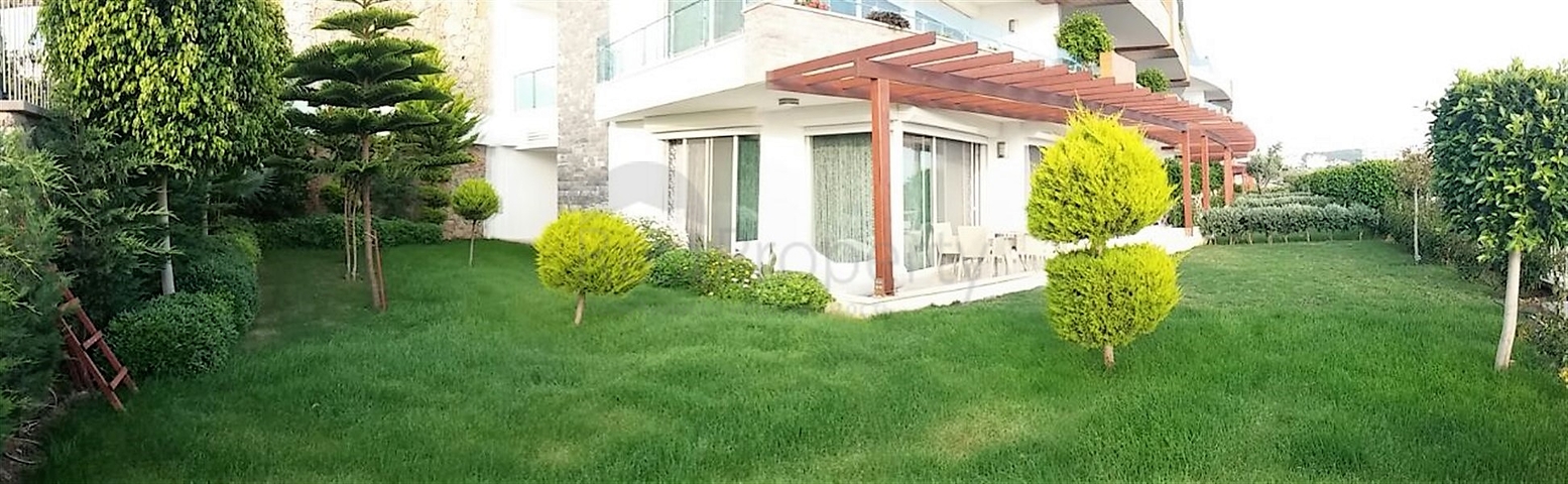 Роскошные апартаменты 1+1 в Конаклы