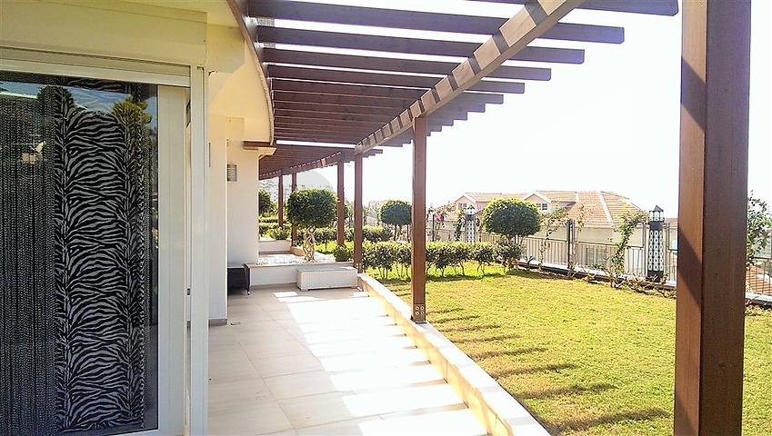 Роскошные апартаменты 1+1 в Конаклы