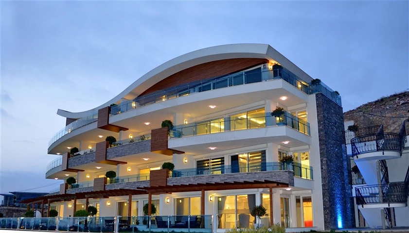 Роскошные апартаменты 1+1 в Конаклы