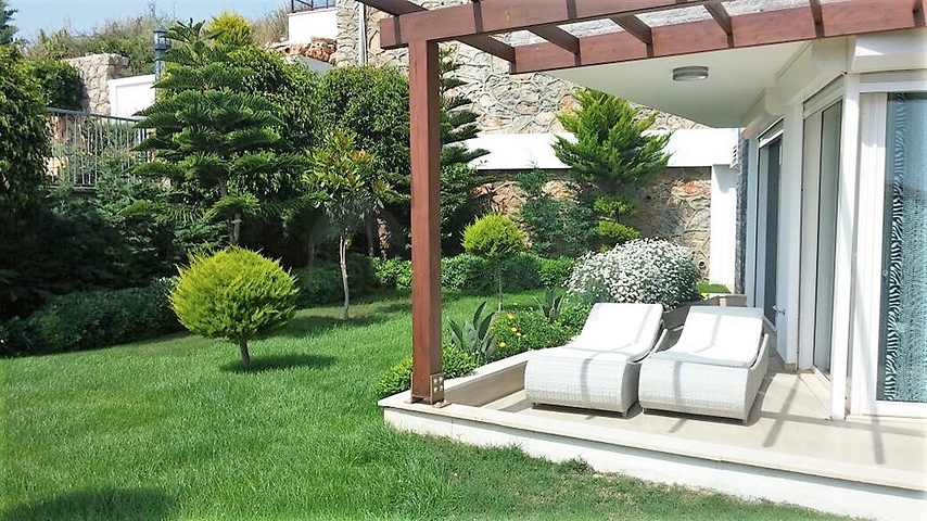 Роскошные апартаменты 1+1 в Конаклы