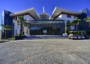 Роскошные апартаменты 1+1 в Конаклы