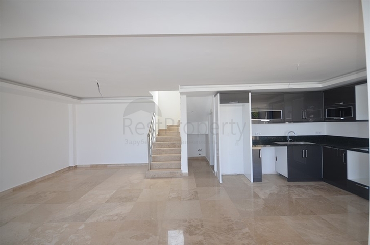 Вилла с четырьмя спальнями в районе Оваджик, Фетхие