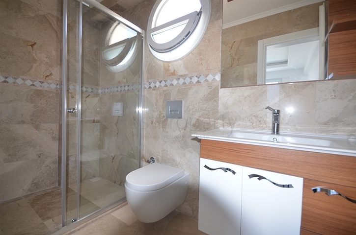 Вилла с четырьмя спальнями в районе Оваджик, Фетхие