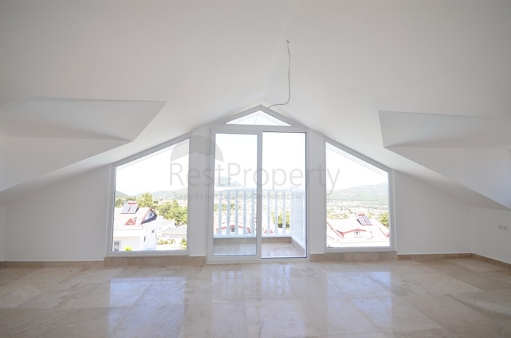 Вилла с четырьмя спальнями в районе Оваджик, Фетхие