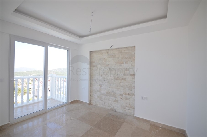 Вилла с четырьмя спальнями в районе Оваджик, Фетхие