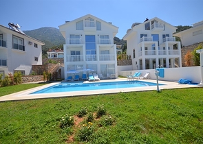 Вилла с четырьмя спальнями в районе Оваджик, Фетхие