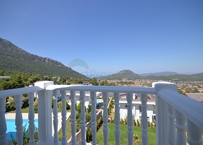 Вилла с четырьмя спальнями в районе Оваджик, Фетхие