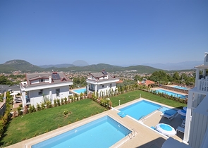 Вилла с четырьмя спальнями в районе Оваджик, Фетхие