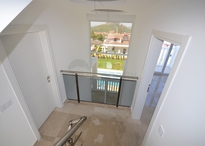 Вилла с четырьмя спальнями в районе Оваджик, Фетхие